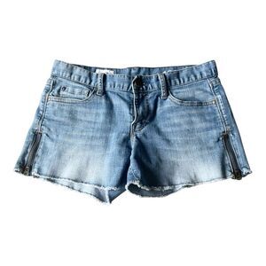 Gap 1969 Medium Wash Side Zip Stretch Raw Hem Jean Shorts Size 25